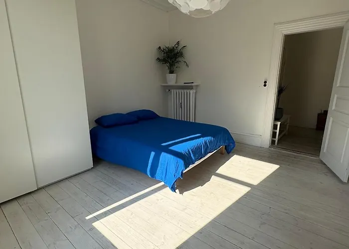 190 M2, 3 Bdr Norrebro * Copenhague