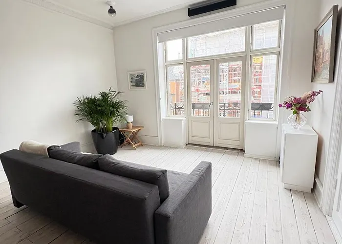 190 M2, 3 Bdr Norrebro *