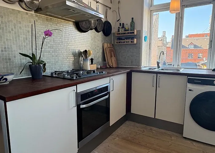 Appartement 190 M2, 3 Bdr Norrebro