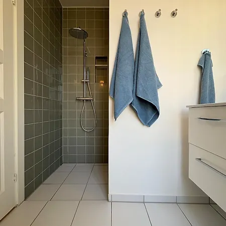 190 M2, 3 Bdr Norrebro Apartmán
