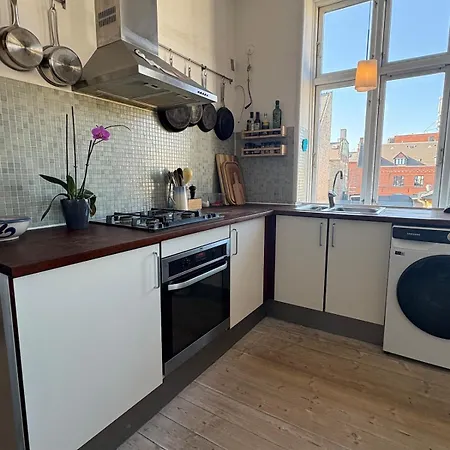 Apartmán 190 M2, 3 Bdr Norrebro
